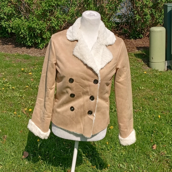 Long Sleeve Double Breasted Fur Lined Suede Jacket - Picture 6 of 12